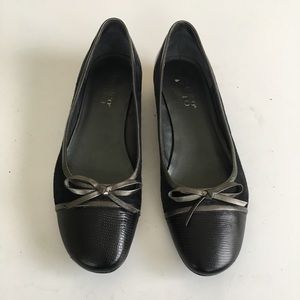Franco Sarto Manicure Black Leather Flats Slip On Womens Size 8M Shoes